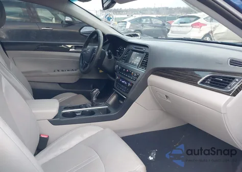 2017 Hyundai Sonata Limited z USA, uszkodzony, nr VIN 5NPE34AF5HH464908